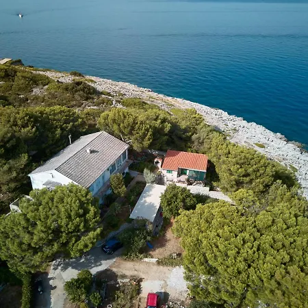 Pineta Σαλέ Mali Lošinj